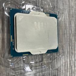 AS-IS Intel - Core i7-14700K 14th Gen 20-Core 28-Thread - 4.3GHz (5.6GHz Turbo) Socket LGA 1700 Unlocked Desktop Processor - Multi