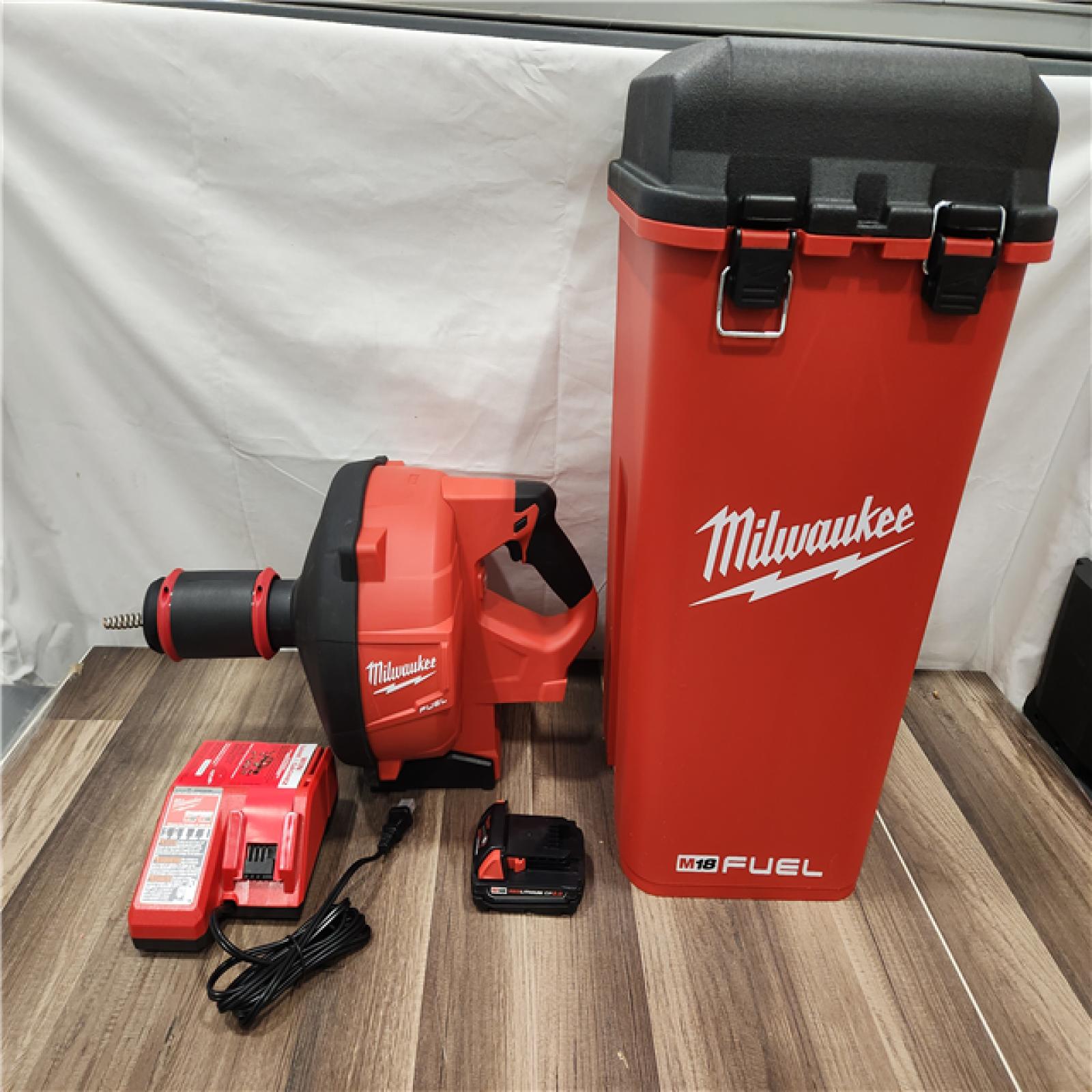 AS-IS- Milwaukee M18 FUEL Drain Snake with CABLE DRIVE Kit