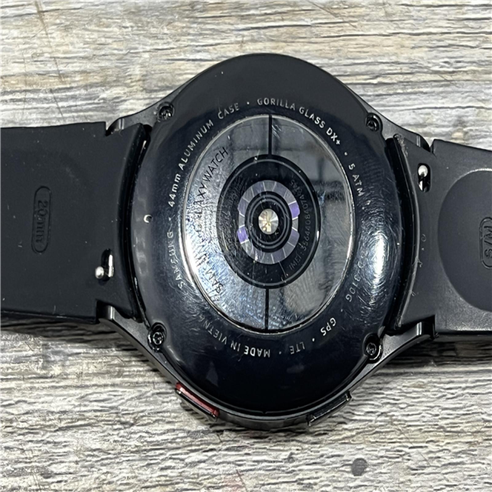 AS-IS SAMSUNG Galaxy Watch 4 44mm Bluetooth/LTE - SM-R875U