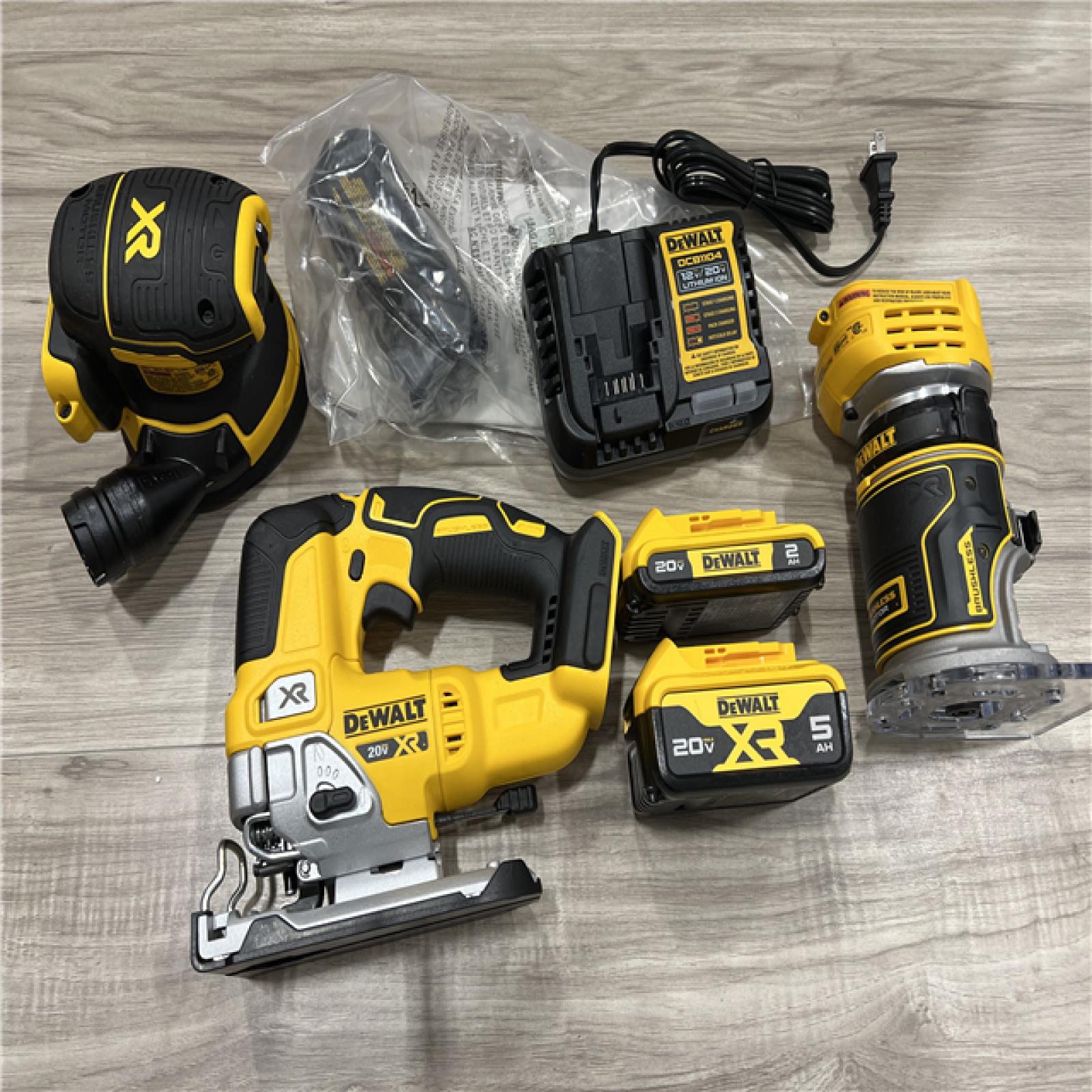 AS-IS DEWALT 20V MAX Lithium-Ion Cordless 3-Tool Combo Kit with 2.0 Ah Battery  5.0 Ah Battery  Charger and Bag
