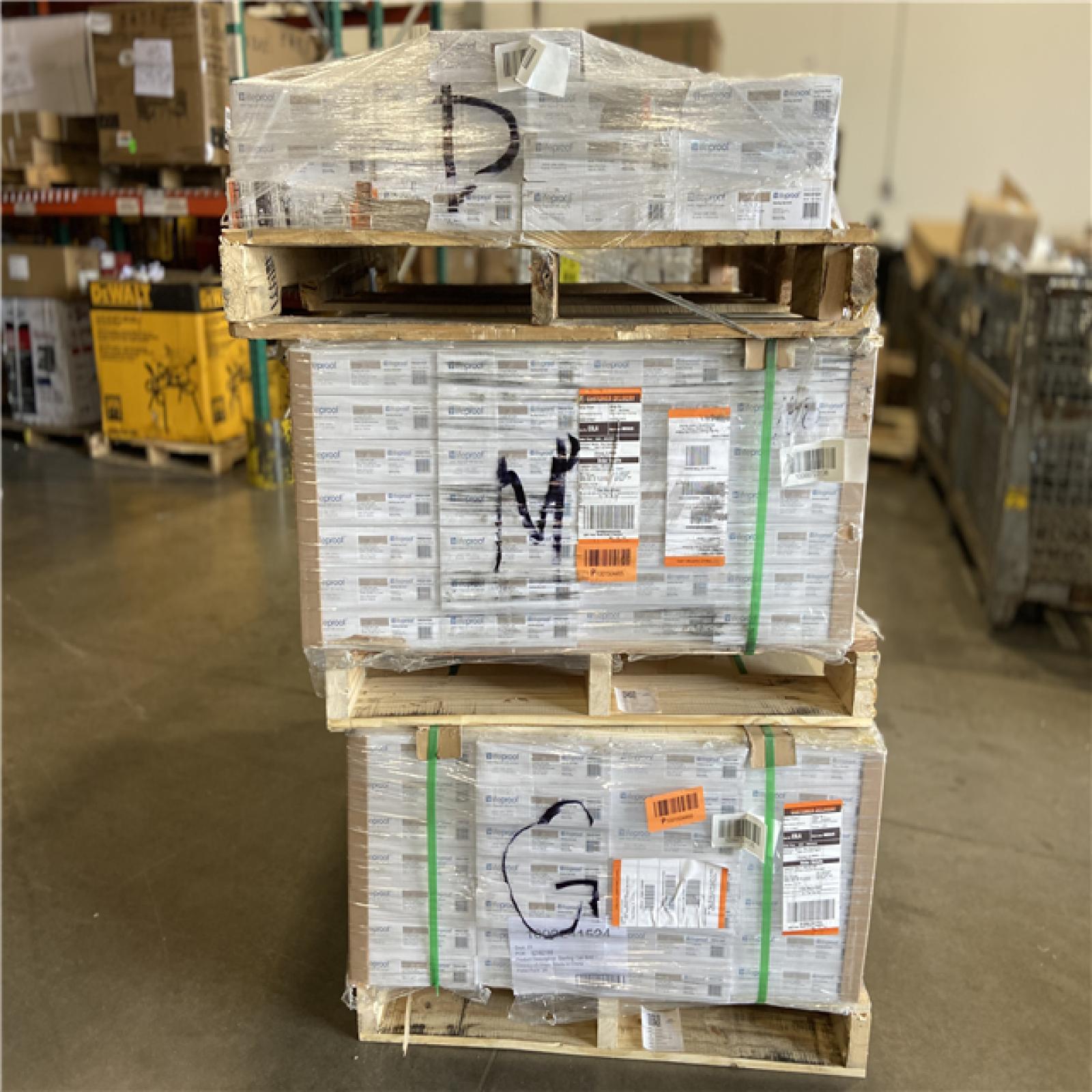 DALLAS LOCATION - Lifeproof Sterling Oak 6 MIL x 8.7 in. W x 48 in. L Click Lock Waterproof Luxury Vinyl Plank Flooring (20.1 sqft/case) 69 (CASES)