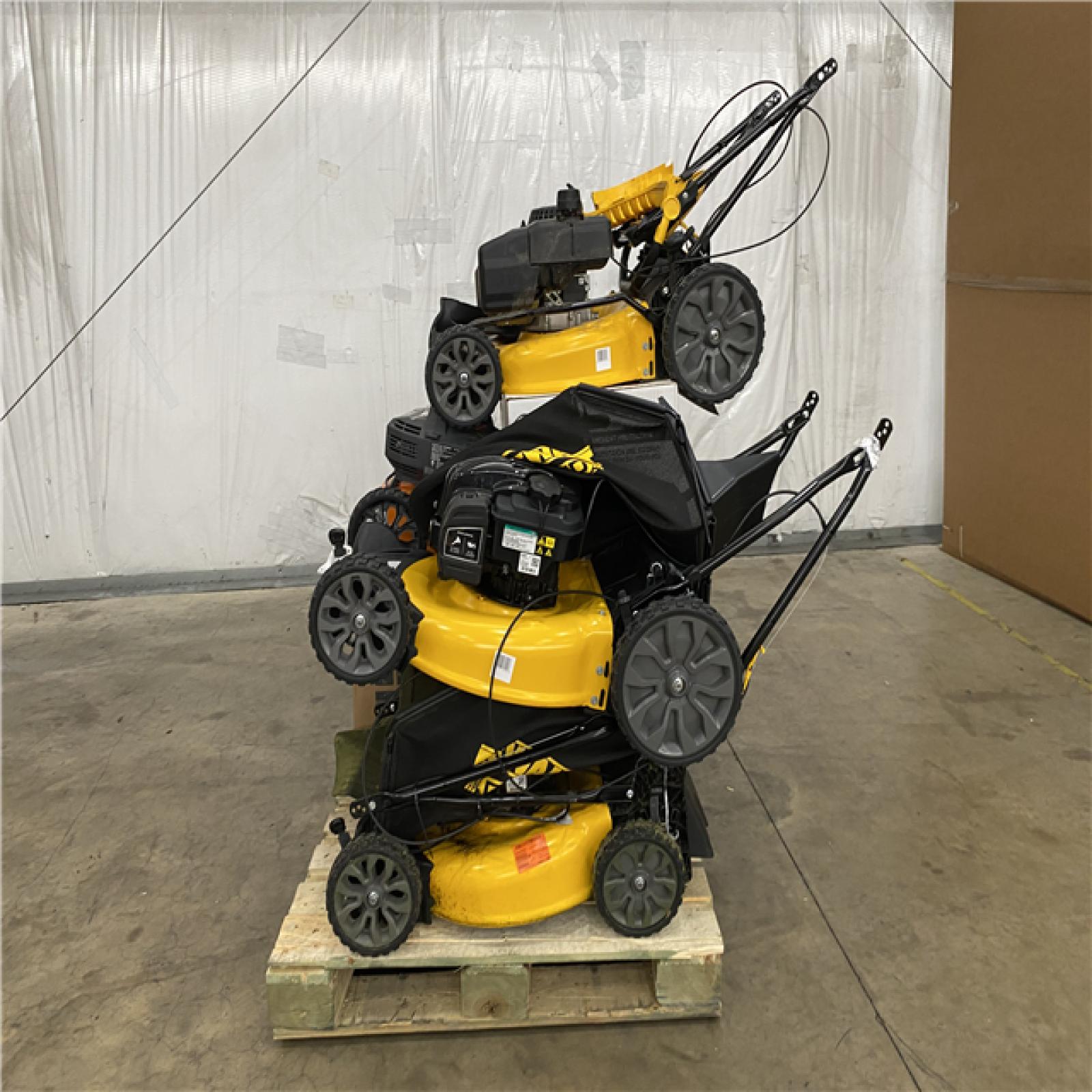 Houston Location AS IS - Outdoor Power Equipment