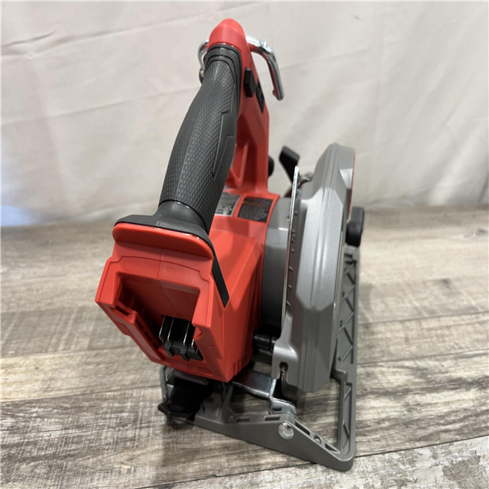 AS-IS Milwaukee FUEL 18V Lithium-Ion Brushless Cordless 7-1/4 in. Circular Saw (Tool-Only)