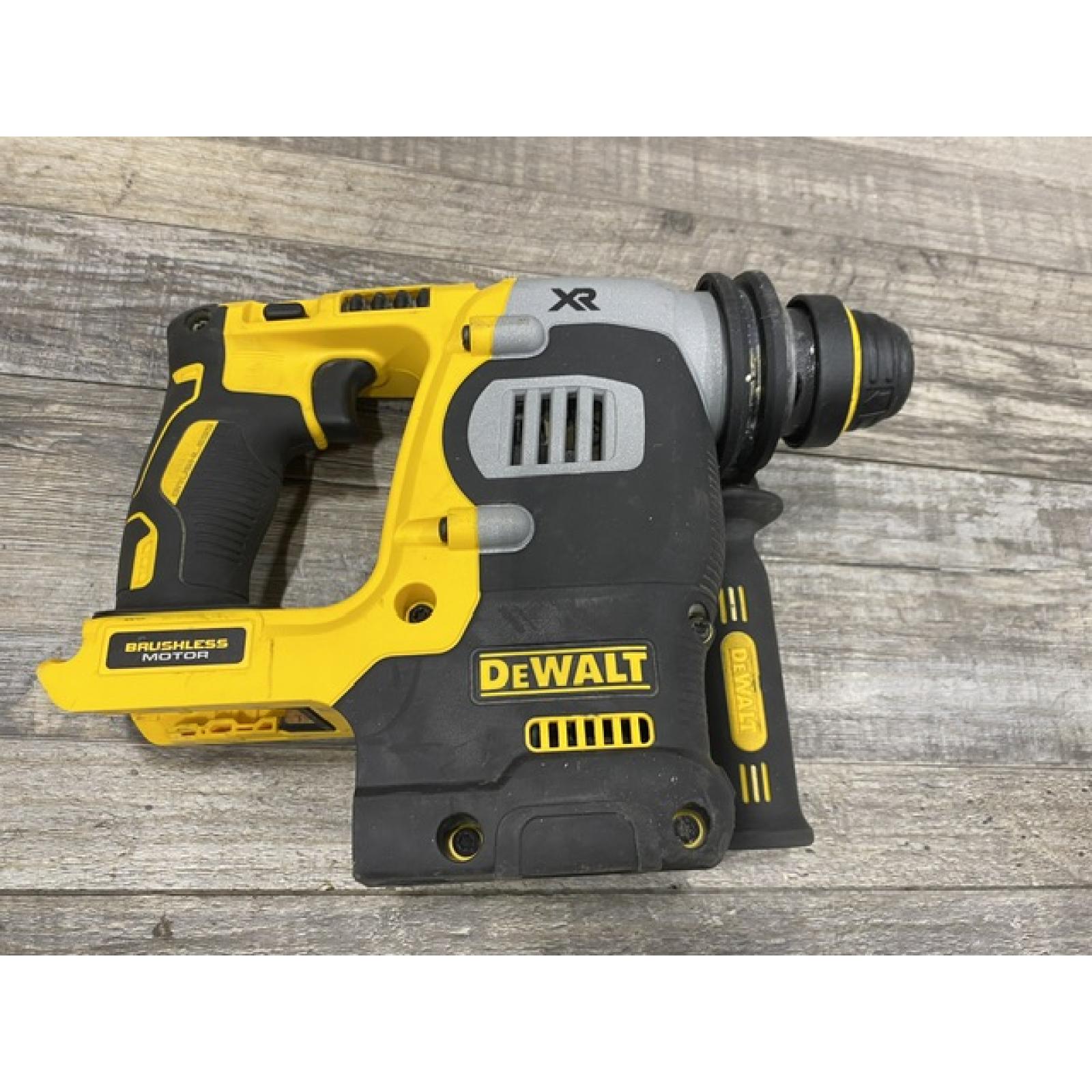 AS-IS DEWALT 20V MAX XR Cordless Brushless 1 in. SDS Plus L-Shape Rotary Hammer (Tool Only)