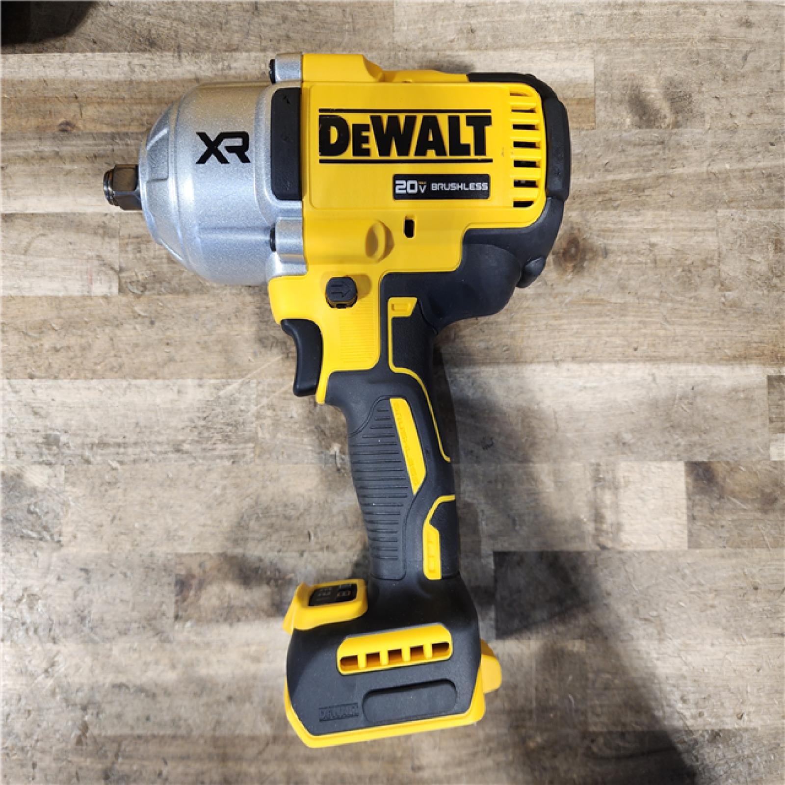 HOUSTON LOCATION - AS-IS DEWALT 20V MAX* XR 1/2 High Torque Impact Wrench W/ BATTERY & CHARGER