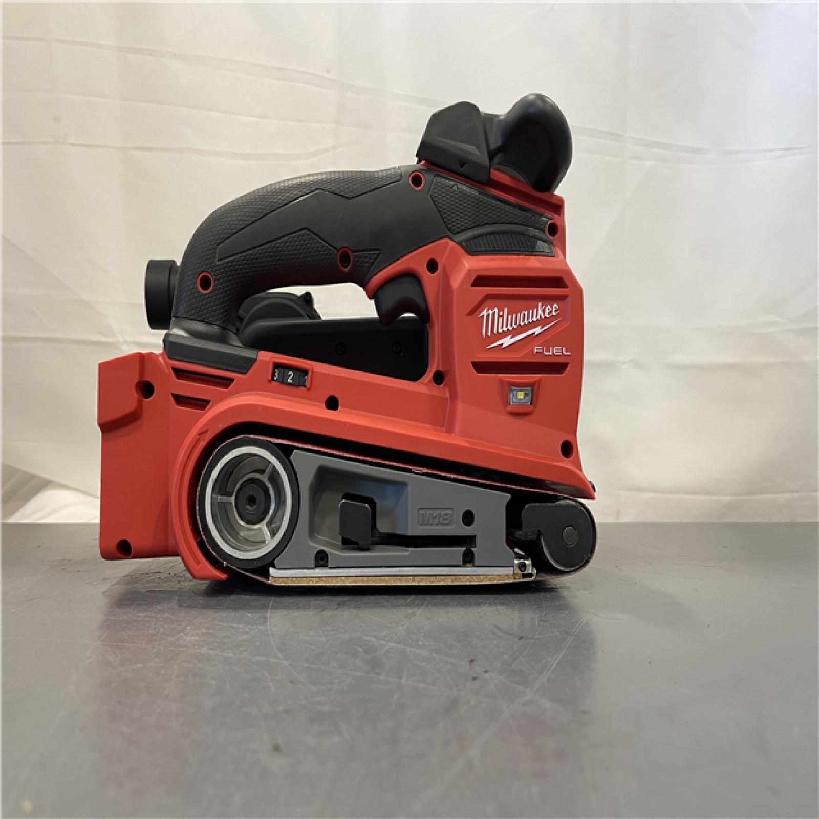 AS-IS - M18 FUEL 18-Volt Lithium-Ion Cordless Belt Sander (Tool-Only)