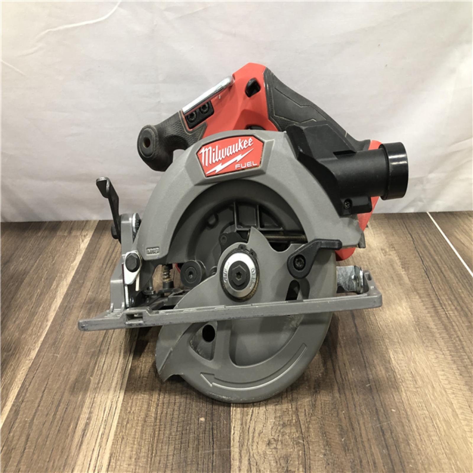 AS-IS Milwaukee FUEL 18V Lithium-Ion Brushless Cordless 6-1/2 in. Circular Saw (Tool-Only)