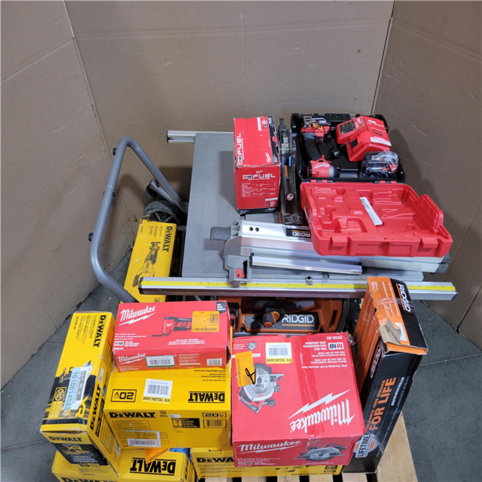 CALIFORNIA AS-IS TOOL PALLET