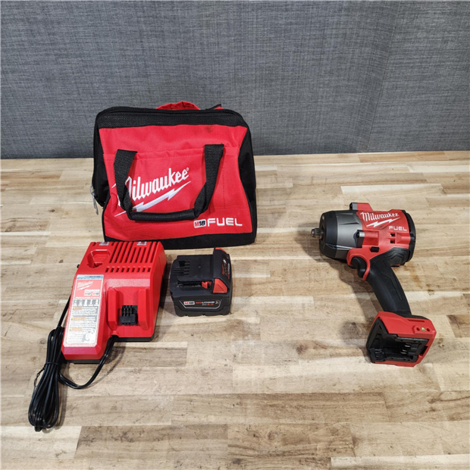 HOUSTON LOCATION - AS-IS Milwaukee FUEL 18V Lithium-Ion Brushless Cordless 1/2 in. Impact Wrench w/Friction Ring Kit