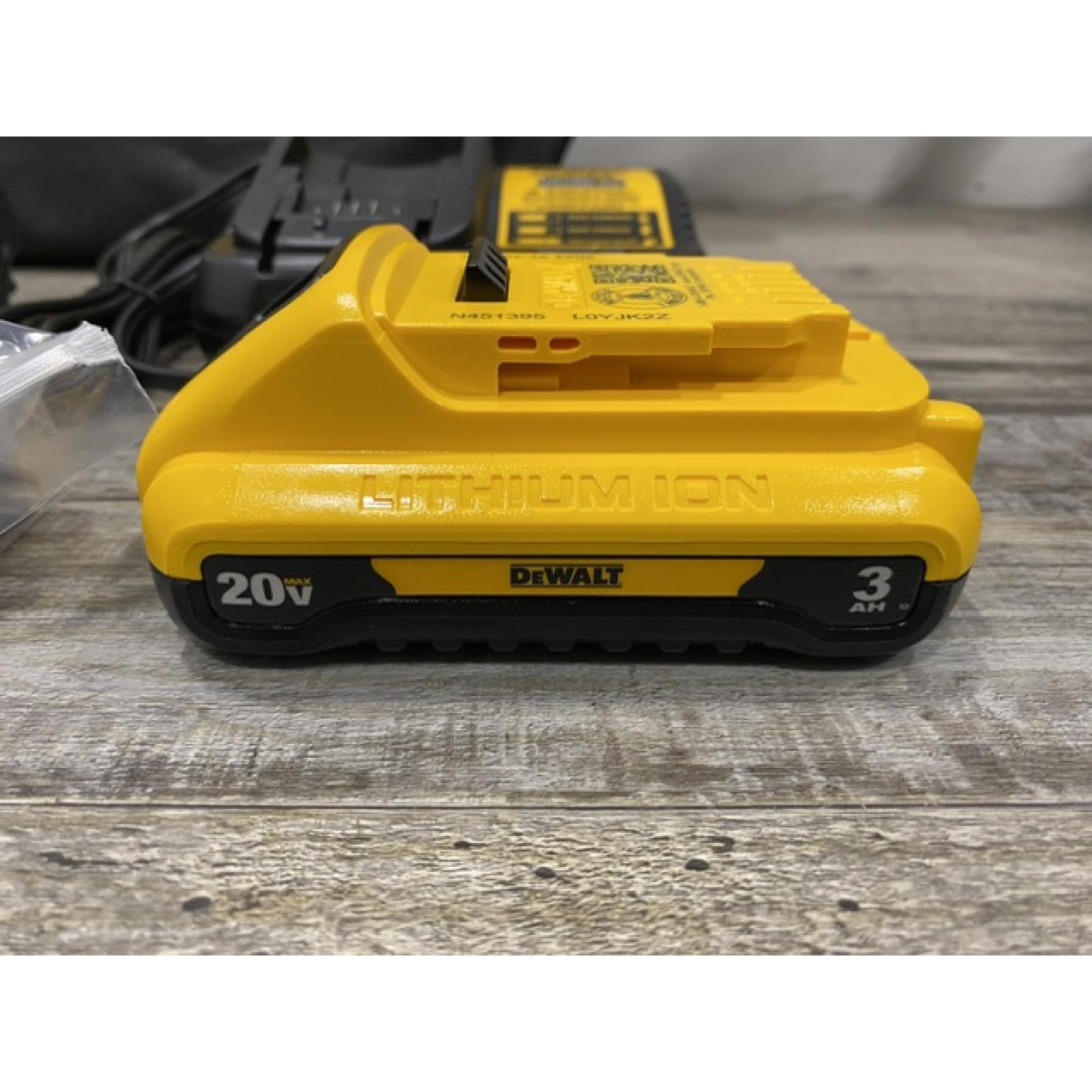 AS-IS DEWALT ATOMIC 20V Cordless 1/2 in. Compact Hammer Drill Kit