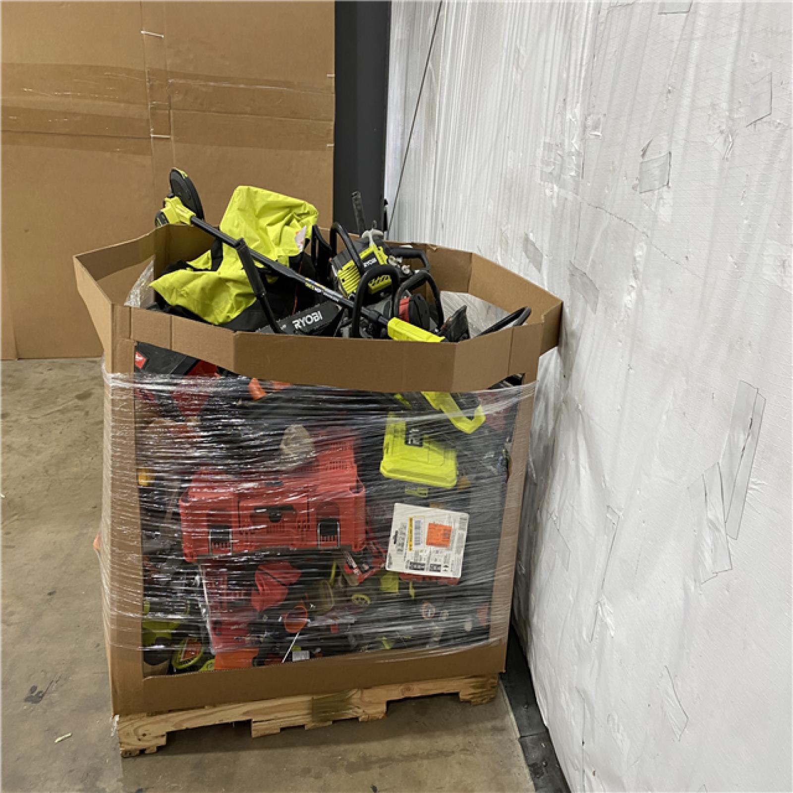Houston Location AS IS - Tool Pallet