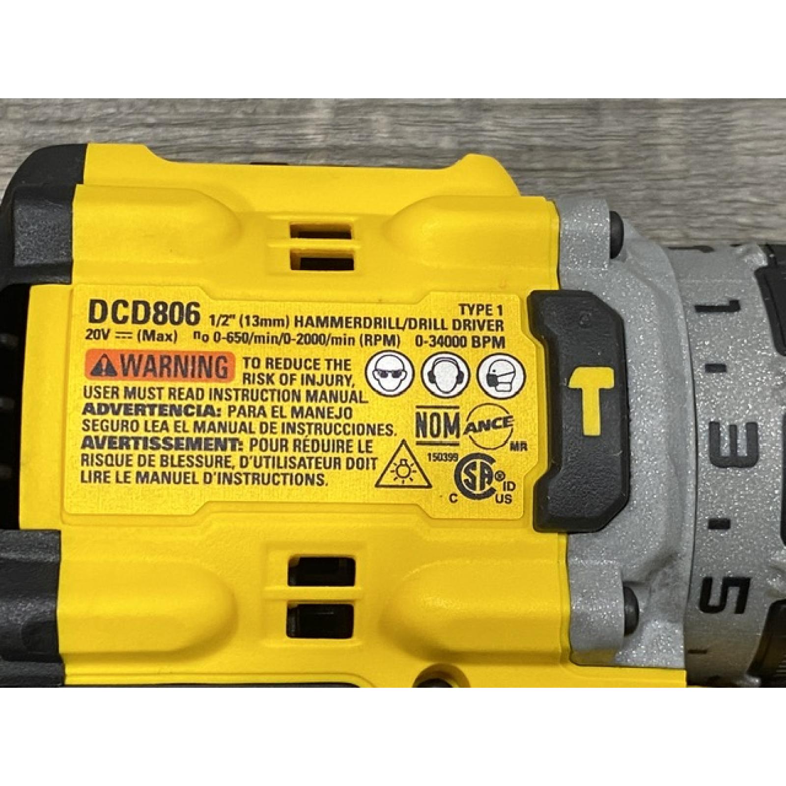 AS-IS DEWALT Atomic 20V Lithium-Ion Cordless Compact 1/2 in. Drill/Driver Kit