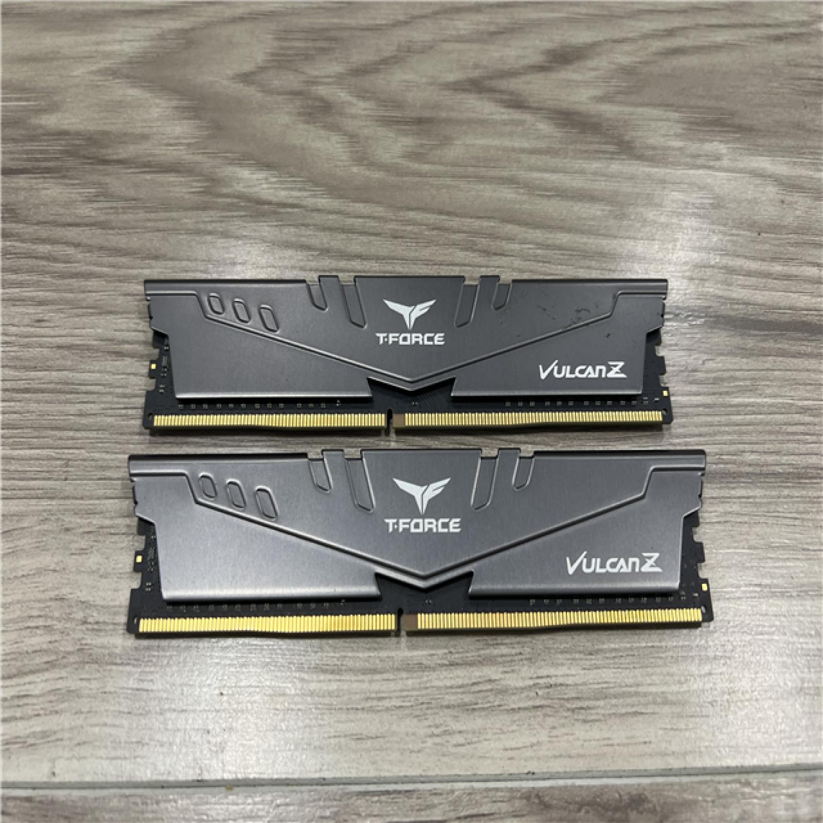 AS-IS  Teamgroup T-Force Vulcan Z 16GB (2X8GB) (TLZGD48G3200HC16FBK) GB DDR4-3200MHz (PC4-25600) CL16 1.35V