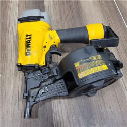 AS-IS DEWALT DW66C-1 2-1/2 Inch 15 Degree Coil Siding and Fencing Nailer
