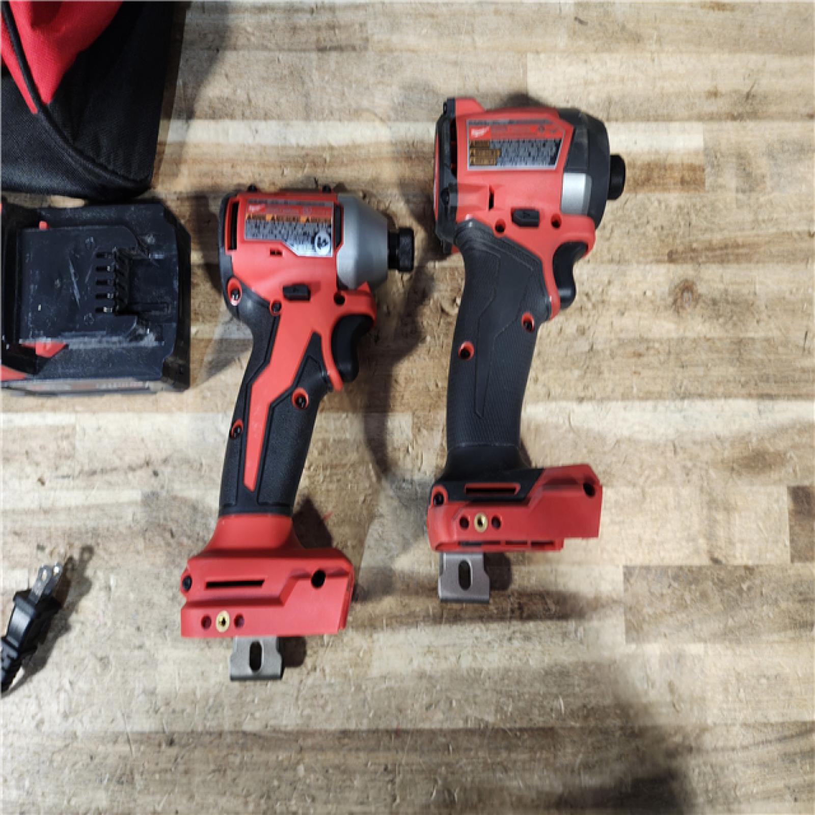 HOUSTON LOCATION - AS - IS Milwaukee 2 Tool Combo Kit W/ (2) Battery & Charger