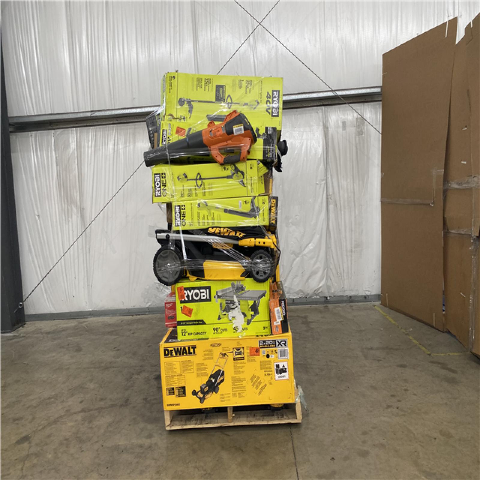 Houston Location AS IS - Tool Pallet