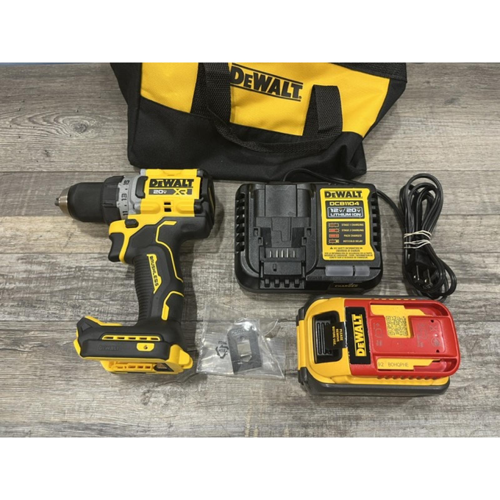 AS-IS DEWALT 20V MAX XR Lithium-Ion Brushless Cordless 1/2 in. Drill/Driver Kit