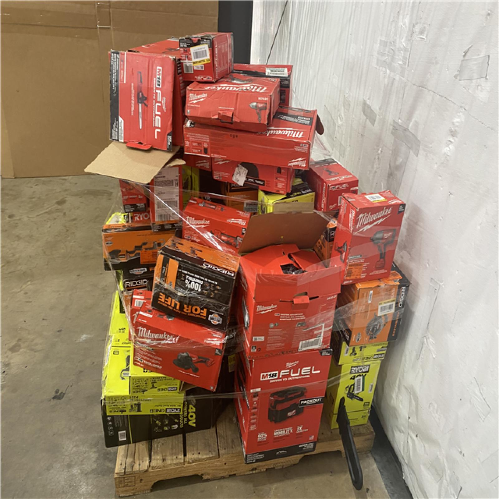 Houston Location AS IS - Tool Pallet