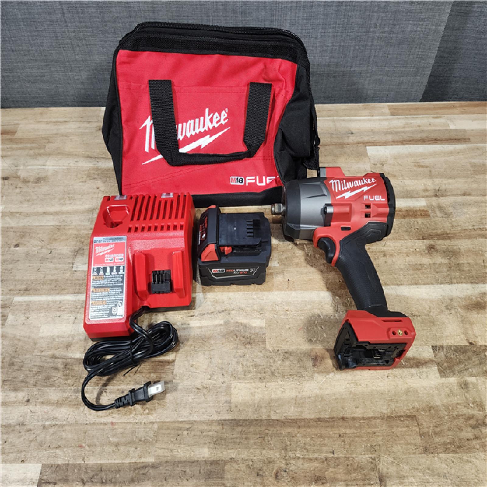 HOUSTON LOCATION - AS - IS Milwaukee FUEL 18V Lithium-Ion Brushless Cordless 1/2 in. Impact Wrench w/Friction Ring Kit