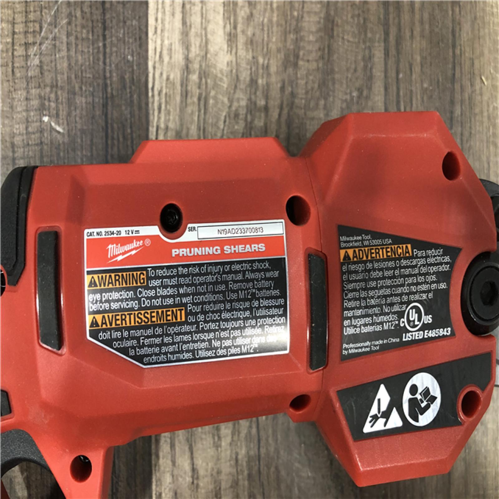 AS-IS Milwaukee 12V Cordless Brushless Pruner Shears (Tool Only)