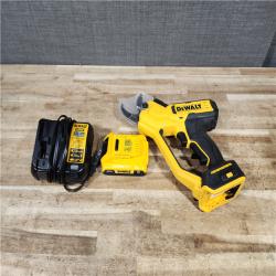 HOUSTON LOCATION - AS - IS DEWALT 20V MAX Cordless Pruner Kit