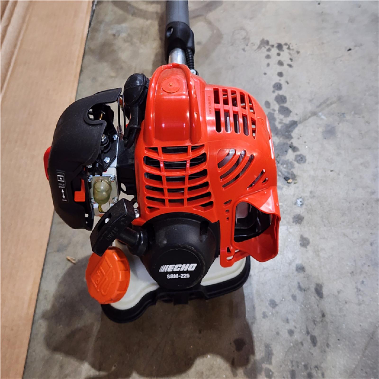 HOUSTON LOCATION - AS-IS ECHO 21.2 Cc Gas 2-Stroke Straight Shaft String Trimmer