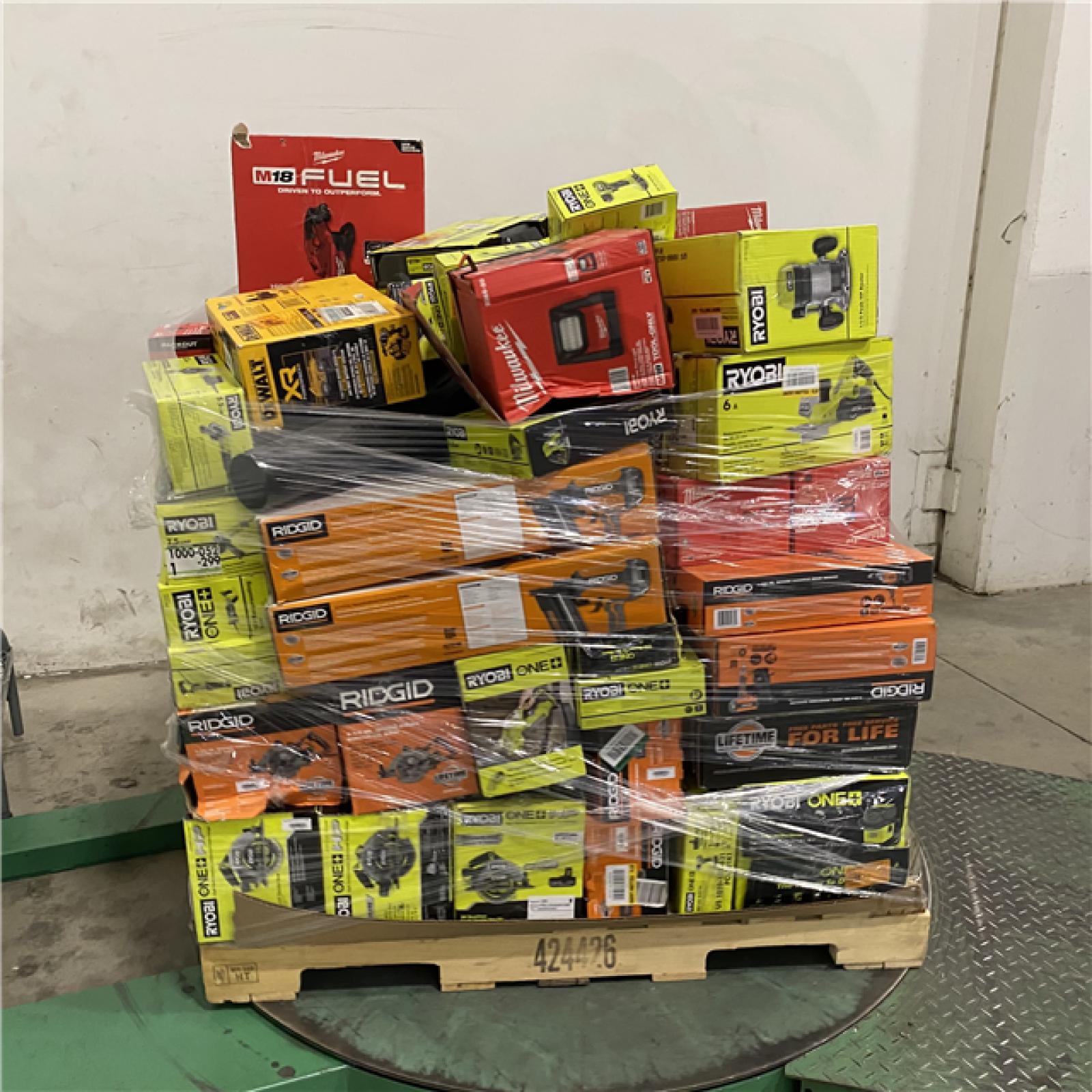 Dallas Location - As-Is Tool Pallet