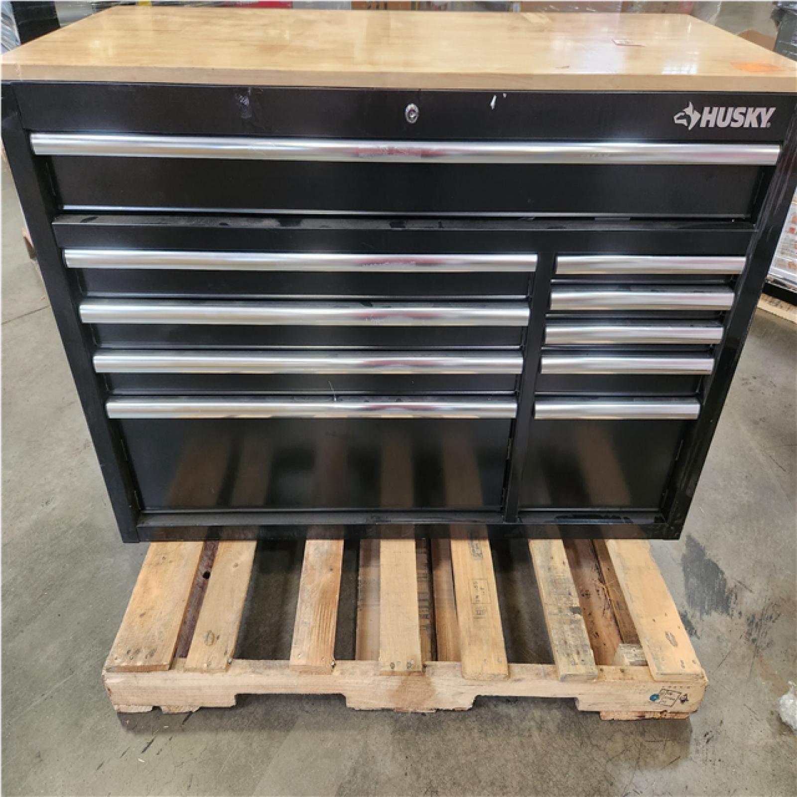 Phoenix LIKE NEW Husky Modular Tool Storage 52 in. W x 20 in. D Standard Duty Black Mobile Workbench Cabinet