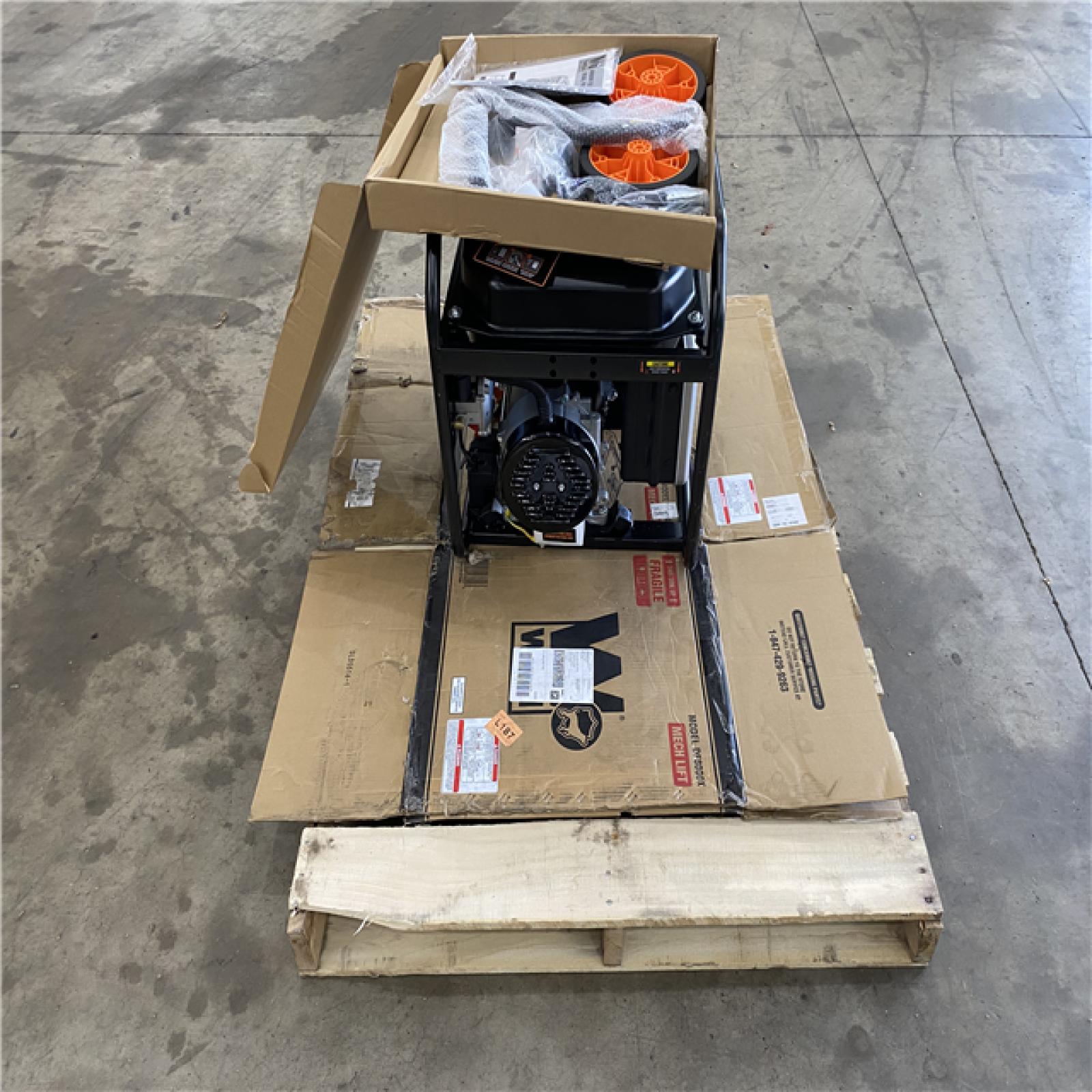 Houston Location - AS-IS WEN 8000w Electric Start Generator