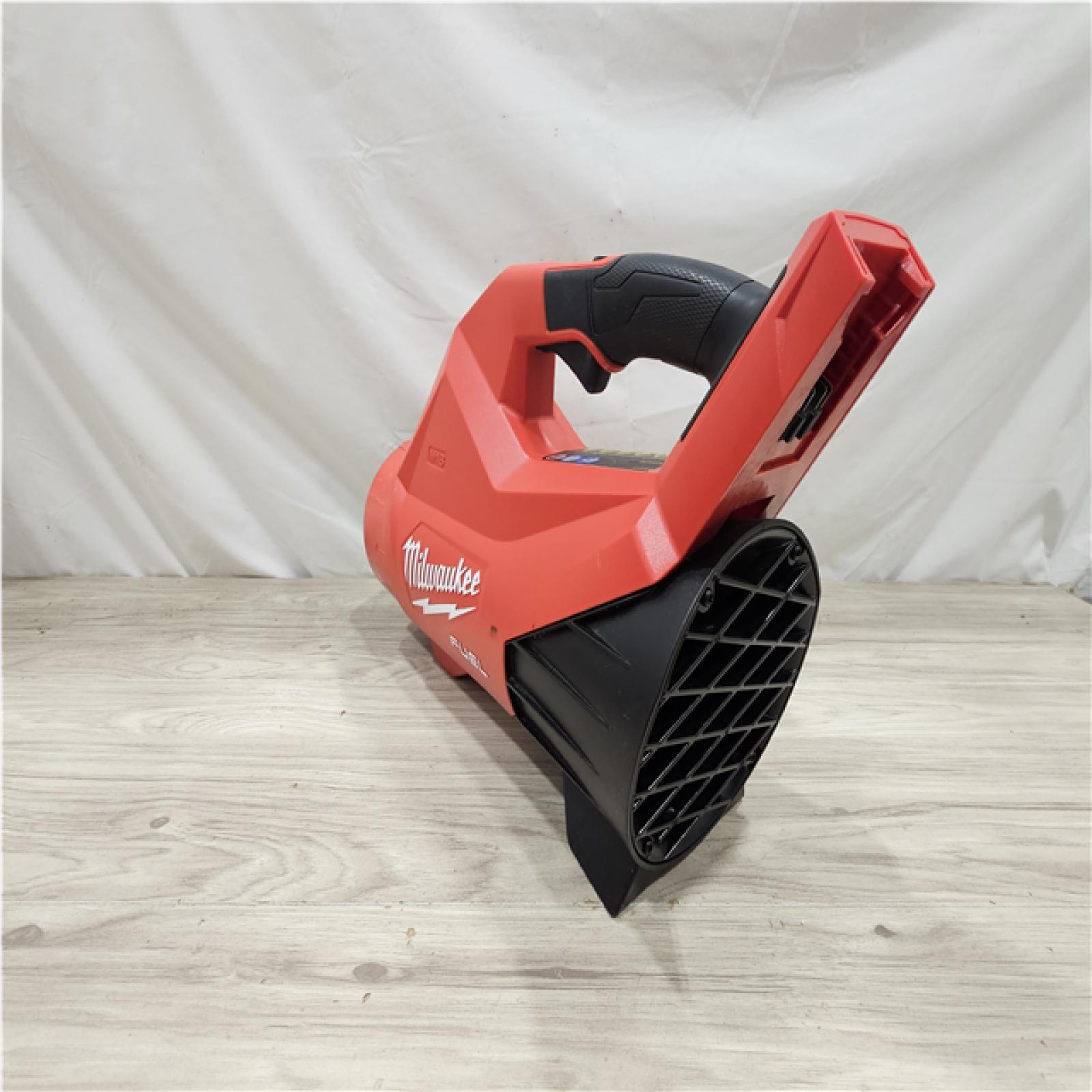 AS-IS Milwaukee FUEL 120 MPH 500 CFM 18V Lithium-Ion Brushless Cordless Handheld Blower (Tool-Only)