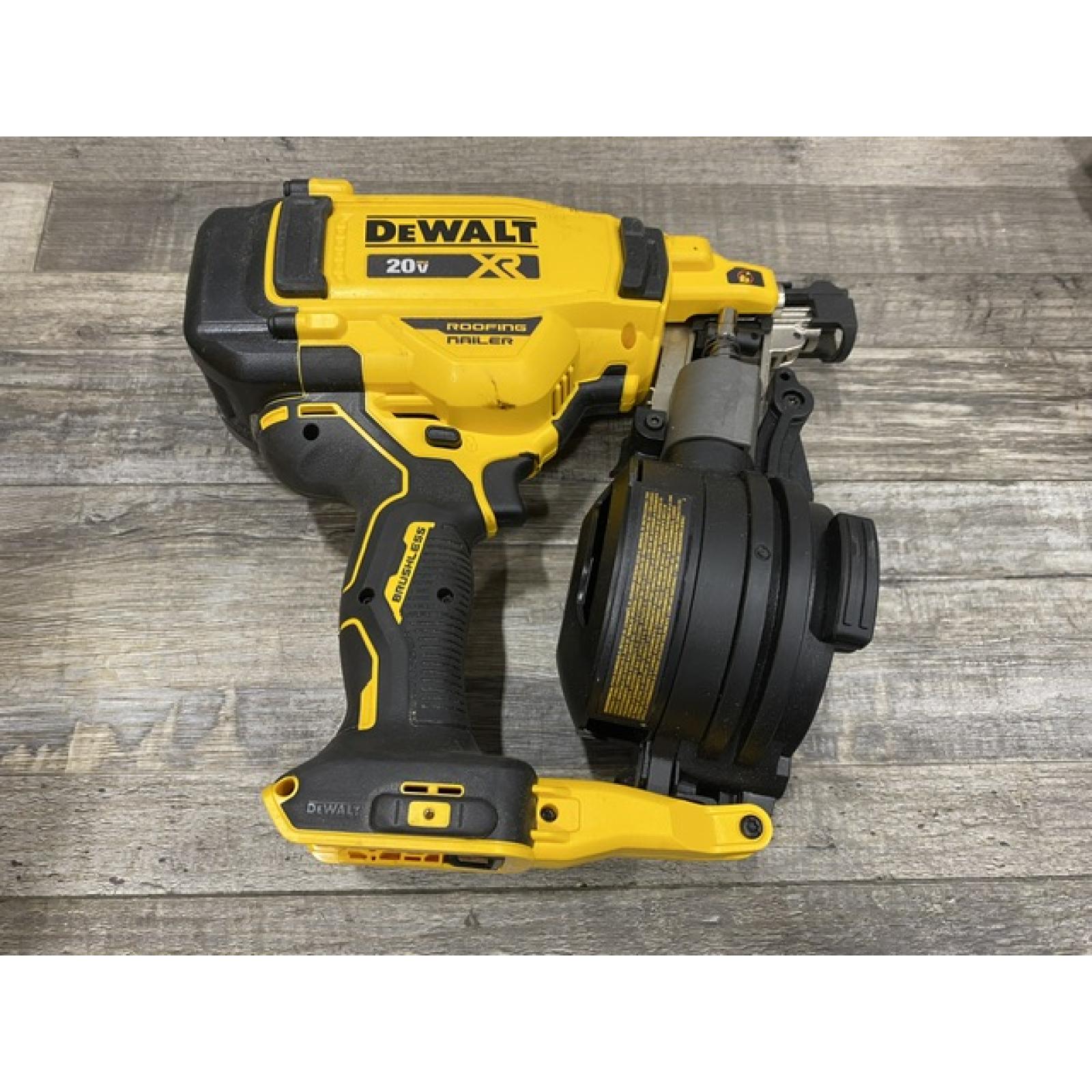 AS-IS DEWALT 20V MAX Lithium-Ion 15-Degree Electric Cordless Roofing Nailer Kit