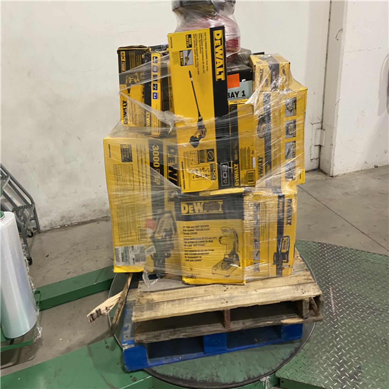DALLAS LOCATION - AS-IS TOOL PALLET