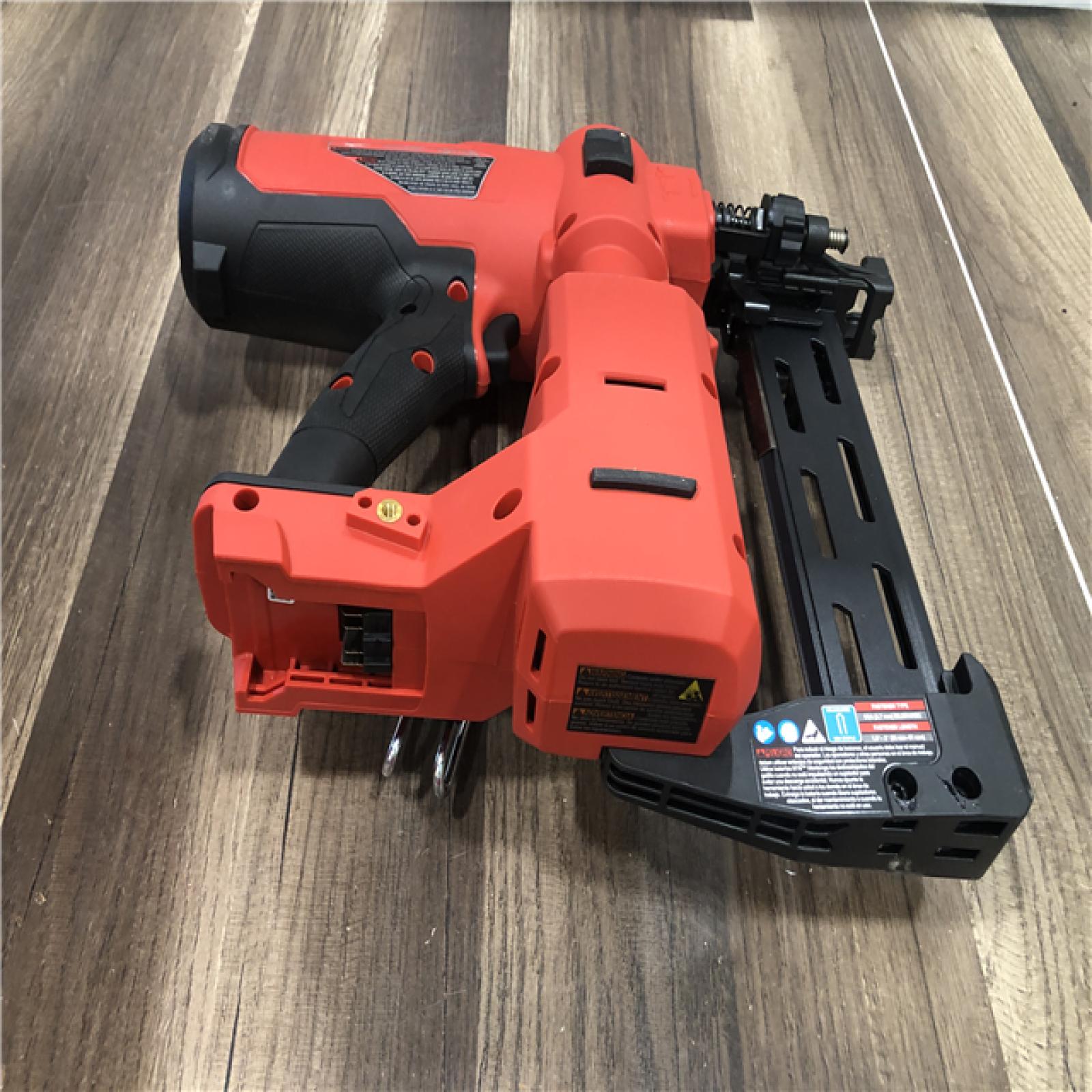 AS-IS Milwaukee  FUEL 18-Volt Lithium-Ion Brushless Cordless Utility Fencing Stapler (Tool-Only)