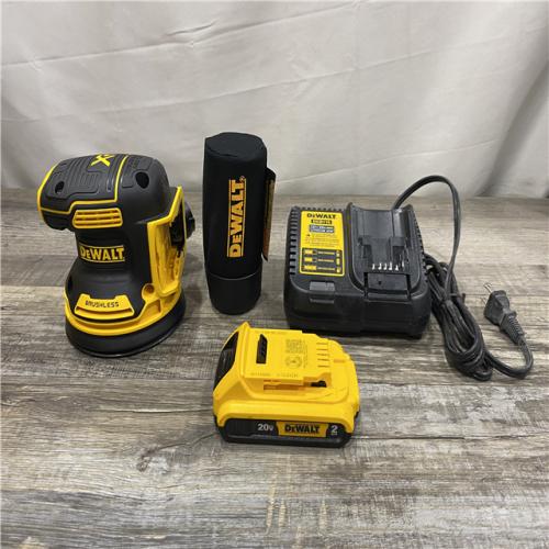 AS-IS DEWALT 20V MAX XR Cordless Brushless 5 in. Random Orbital Sander Kit