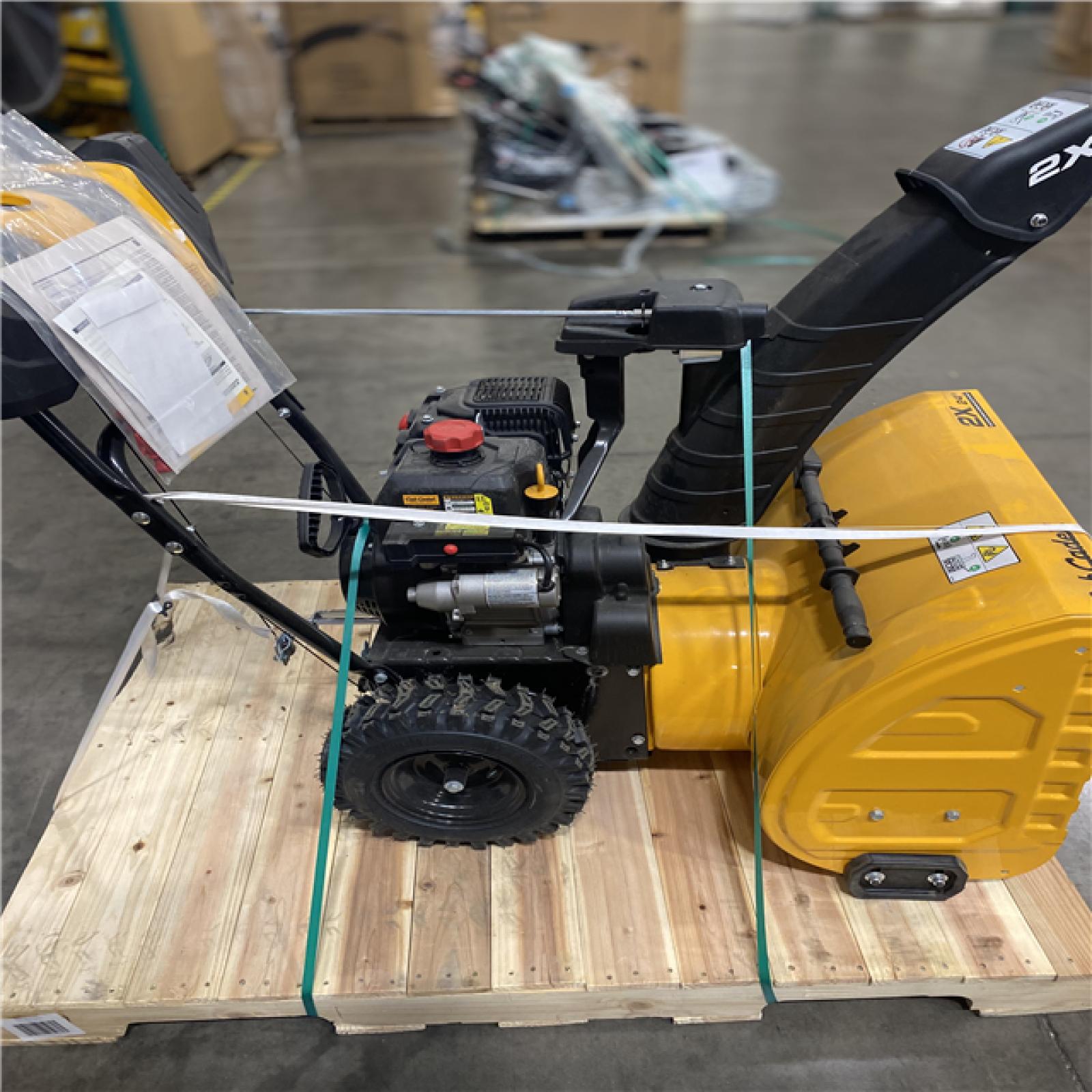 Dallas Location - As-Is Cub Cadet 2 in. x 24 in. 208 cc Gas Snow Blower