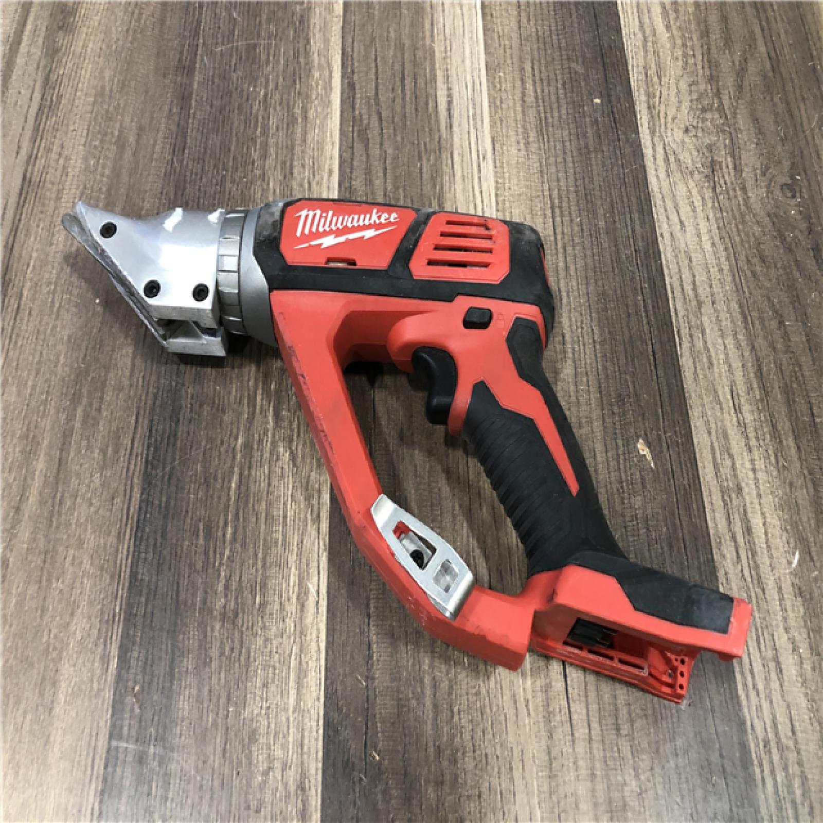 AS-IS Milwaukee 18-Volt Lithium-Ion Cordless 18-Gauge Double Cut Metal Shear (Tool-Only)