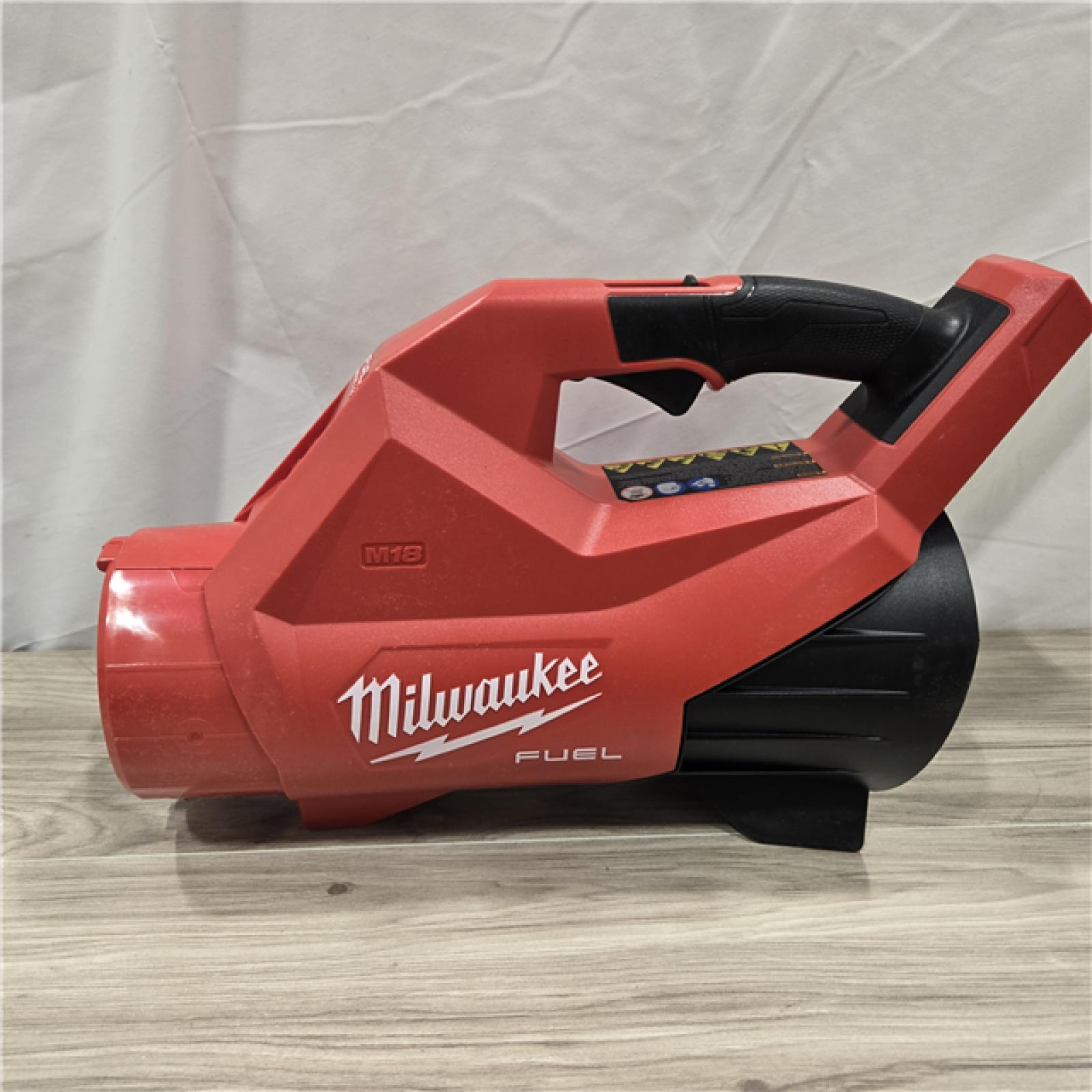 AS-IS Milwaukee M18 FUEL 18V Cordless Handheld Blower (Tool-Only)