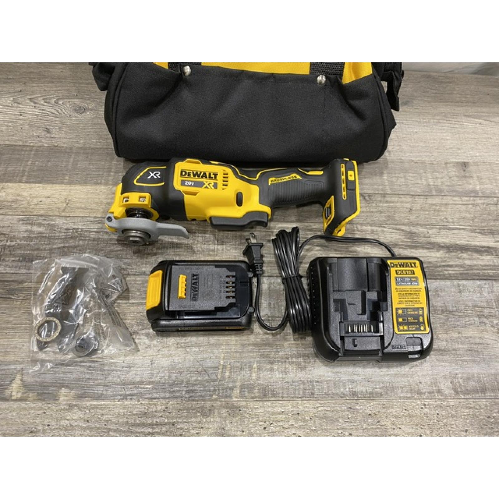 AS-IS DEWALT 20V MAX XR Cordless Brushless 3-Speed Oscillating Multi Tool Kit