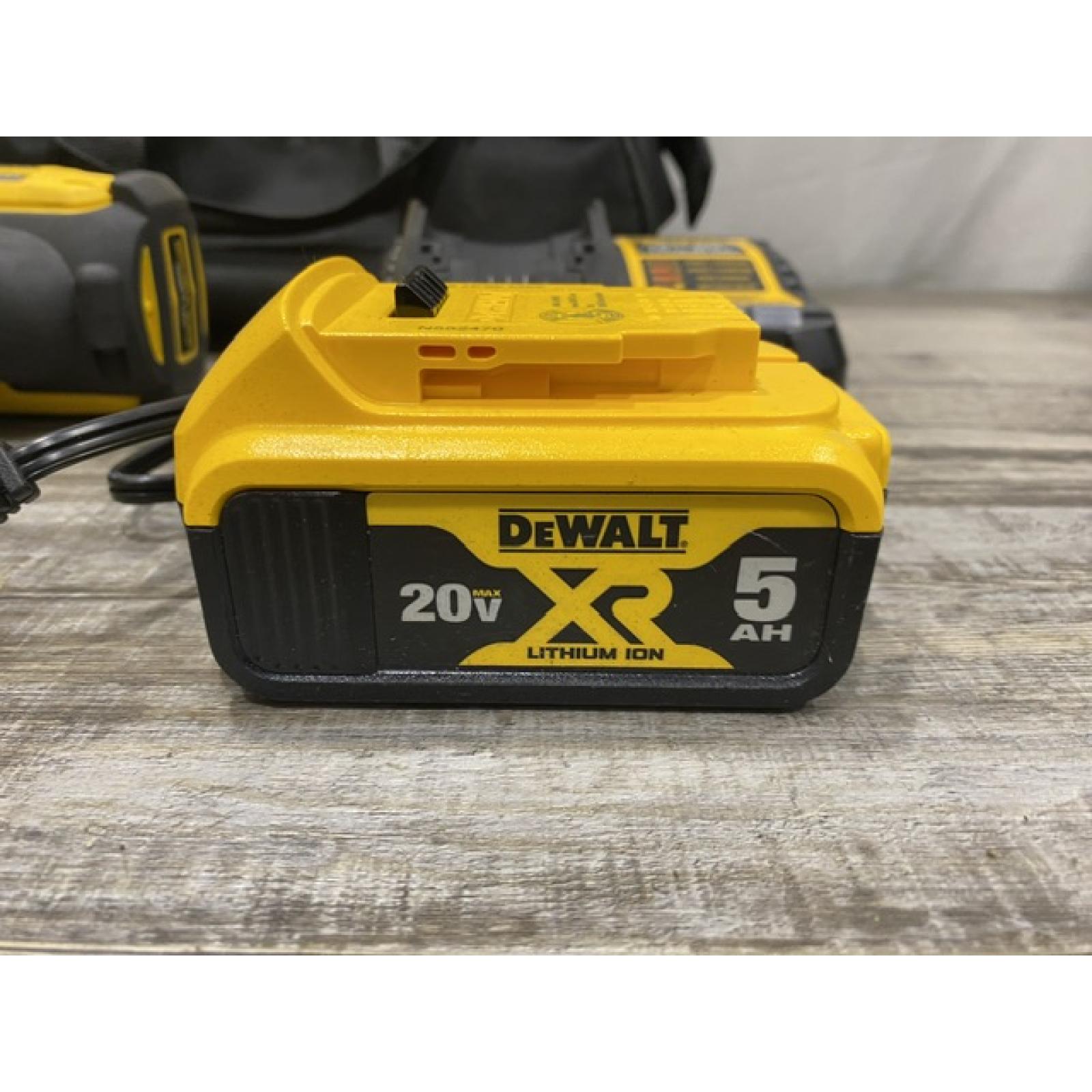 AS-IS DEWALT 20V MAX Lithium-Ion Cordless 1/2 in. Impact Wrench Kit