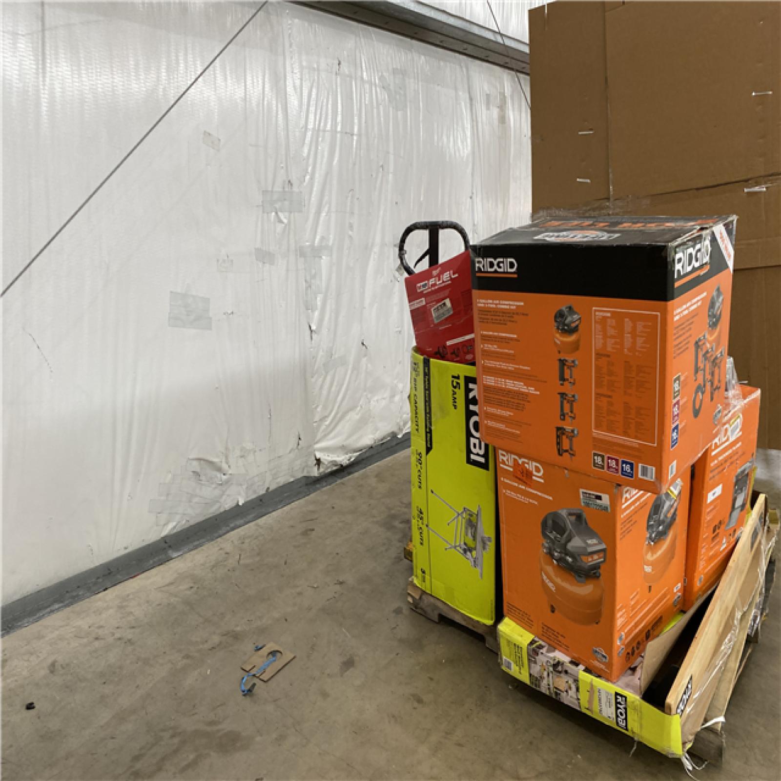 Houston Location AS IS - Tool Pallet