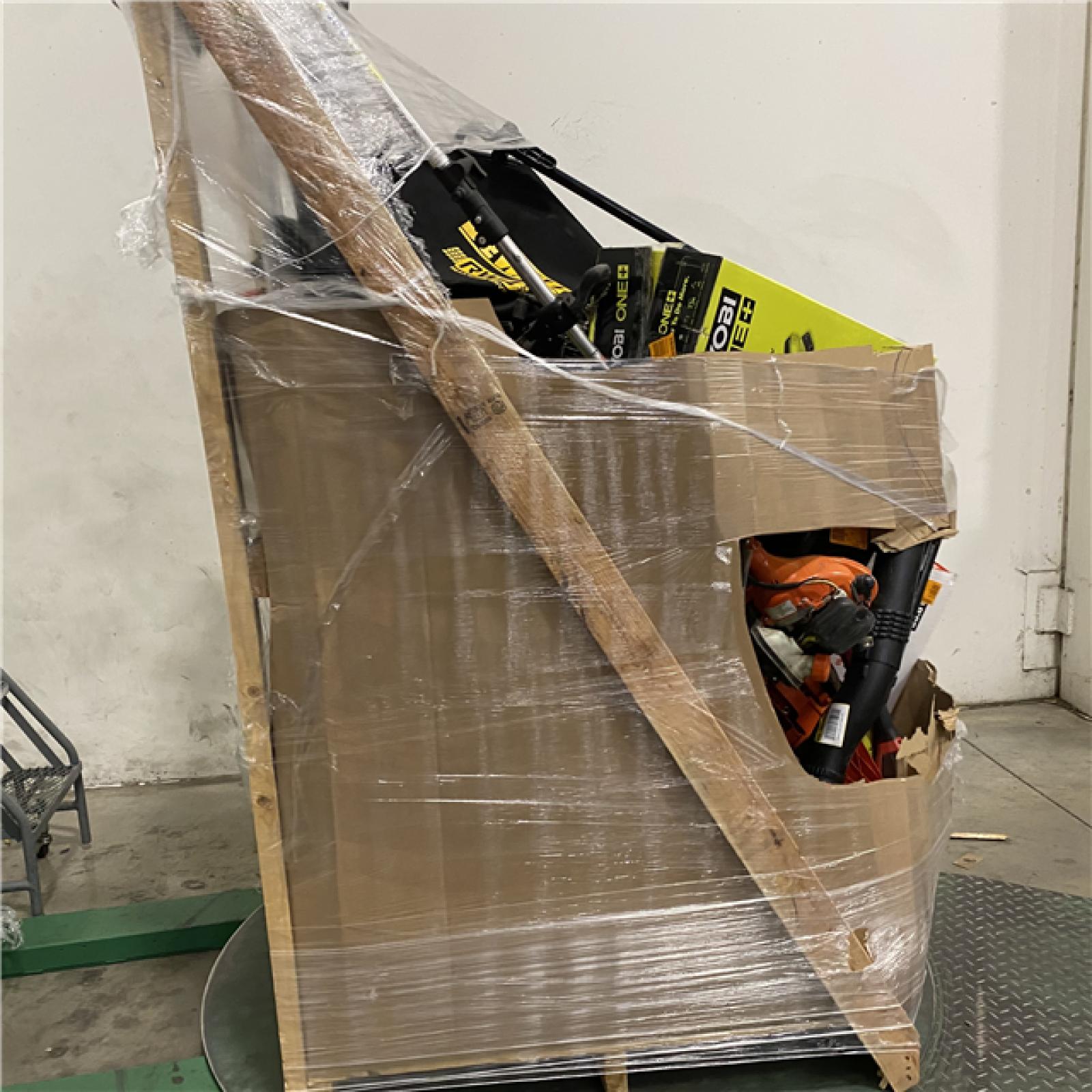 DALLAS LOCATION- AS-IS TOOL PALLET