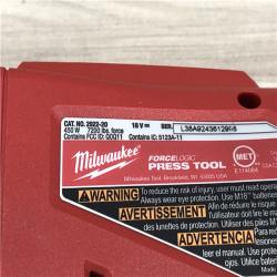 AS-IS Milwaukee 2922-20 M18 18-Volt Lithium-Ion Cordless FORCE LOGIC Press Tool (Tool-Only)
