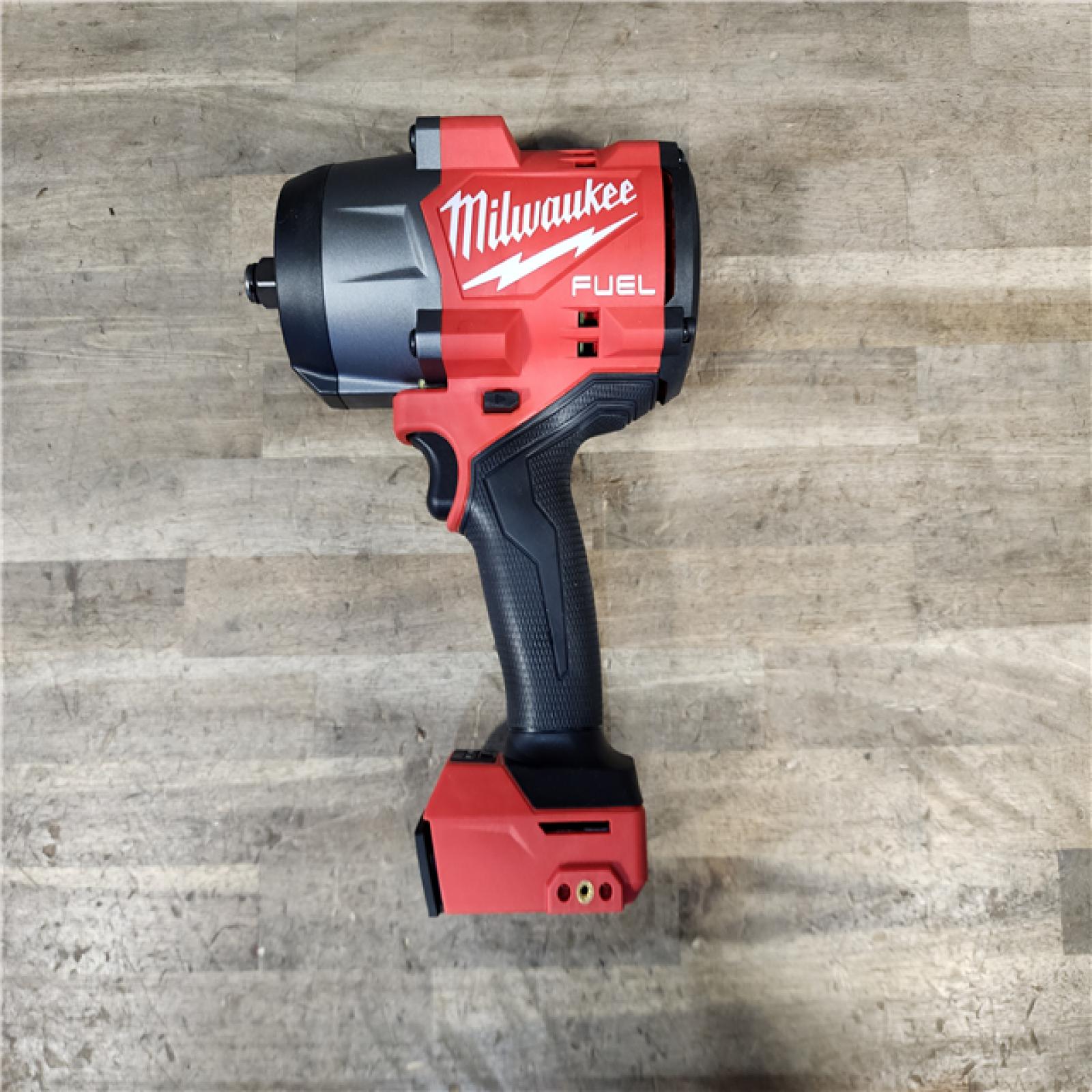 HOUSTON LOCATION - AS-IS (APPEARS LIKE NEW) Milwaukee M18 FUEL 18V Lithium-Ion Brushless Cordless 1/2 in. Impact Wrench with Friction Ring (Tool-Only)