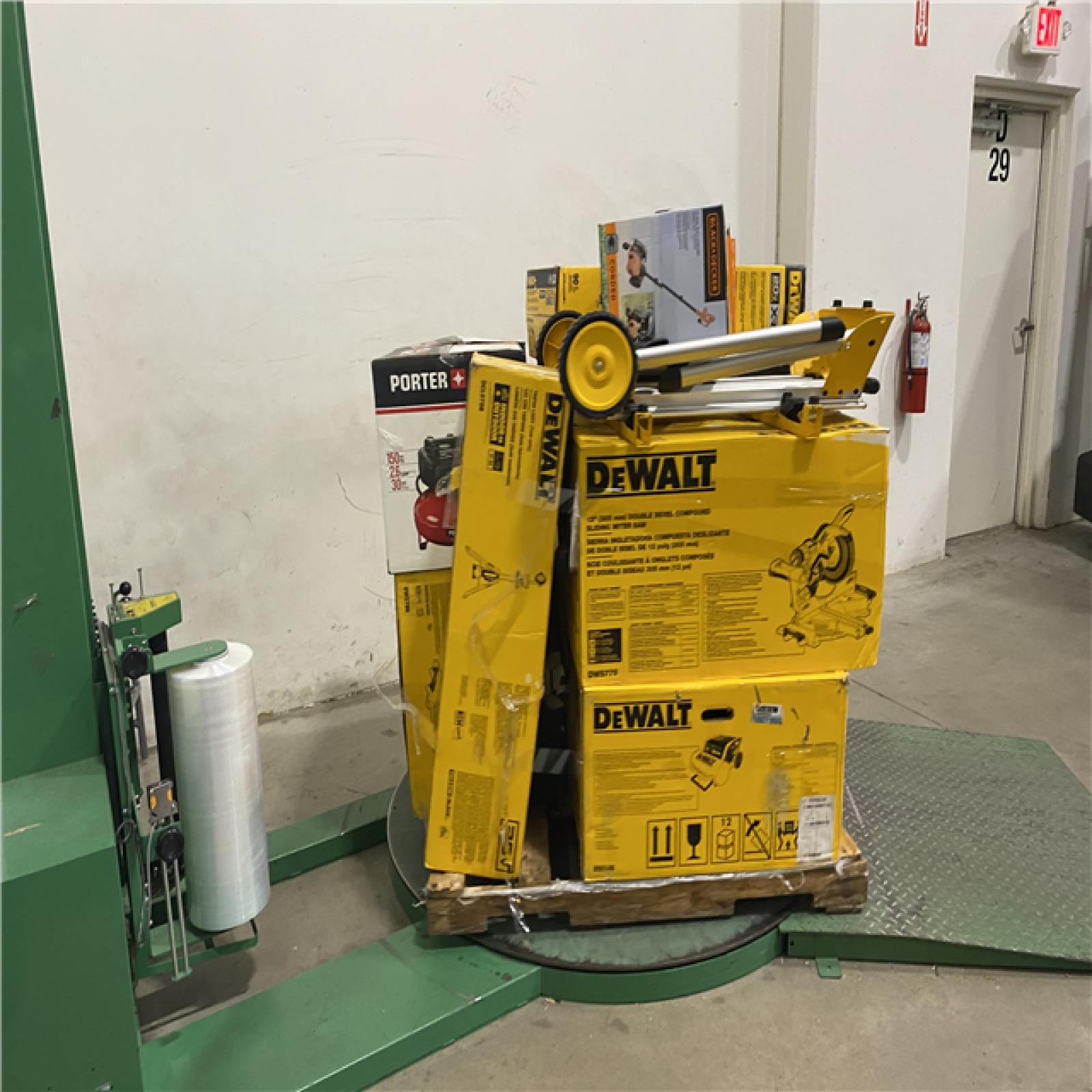 Dallas Location - As-Is Tool Pallet
