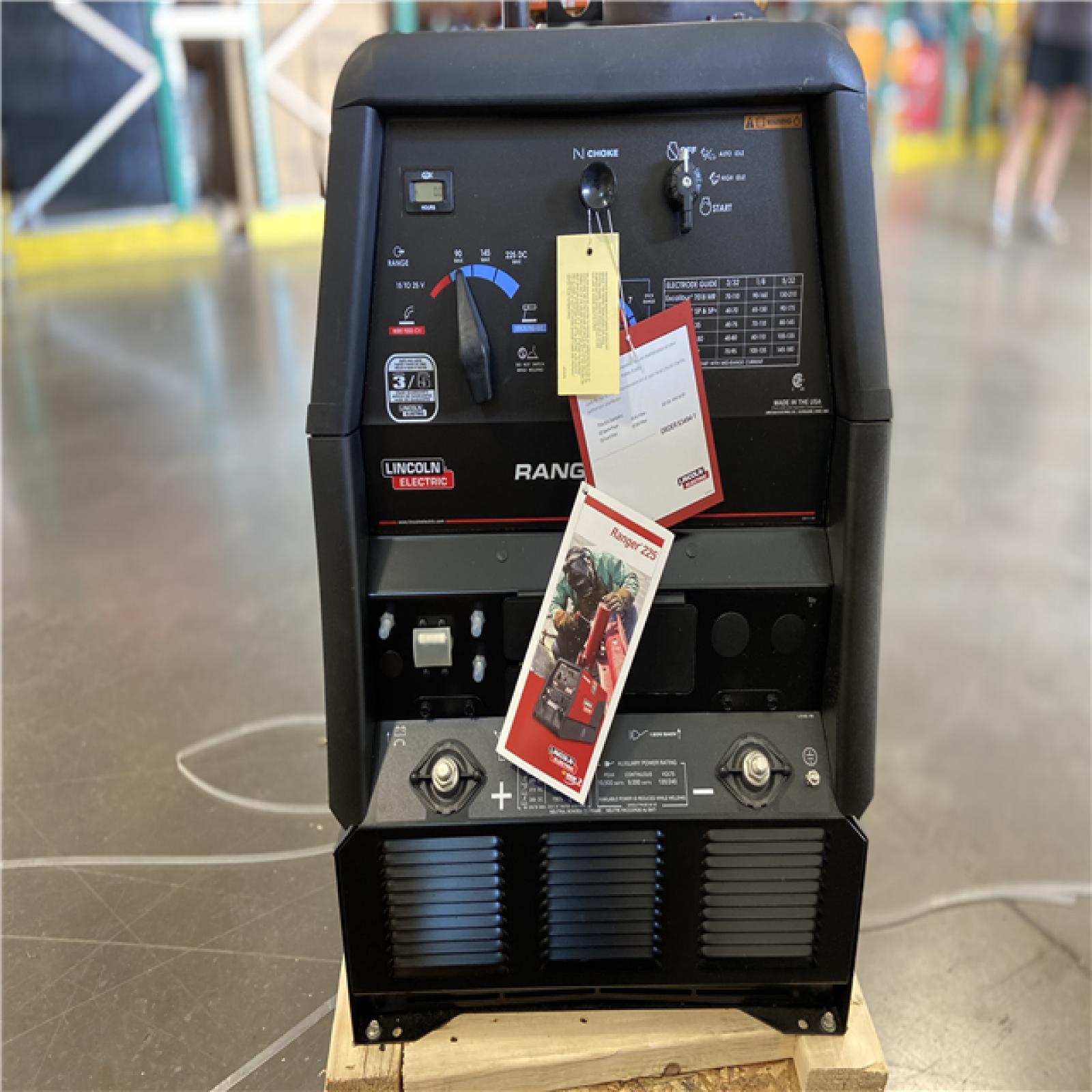 DALLAS LOCATION -  Lincoln Electric 225 Amp Ranger 225 Gas Engine Driven DC Multi-Process Welder, 10.5 kW Peak Generator (Kohler)