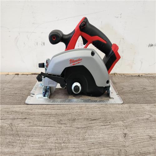 Phoenix Location Milwaukee M18 18V Lithium-Ion Cordless 6-1/2 in. Circular Saw (Tool-Only)