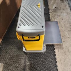 HOUSTON LOCATION - AS-IS DEWALT 15 Amp Corded 12.5 in. Bench Planer