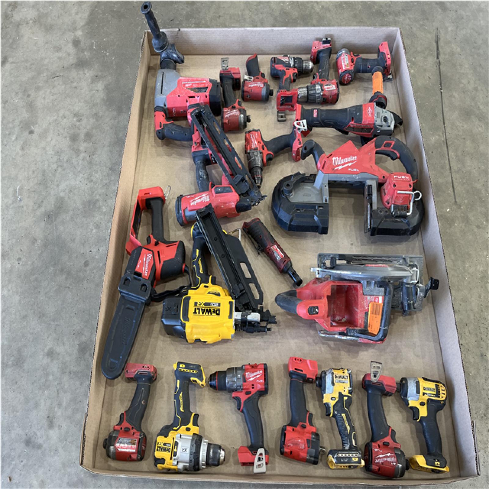 Houston Location - AS-IS LOOSE TOOL PALLET