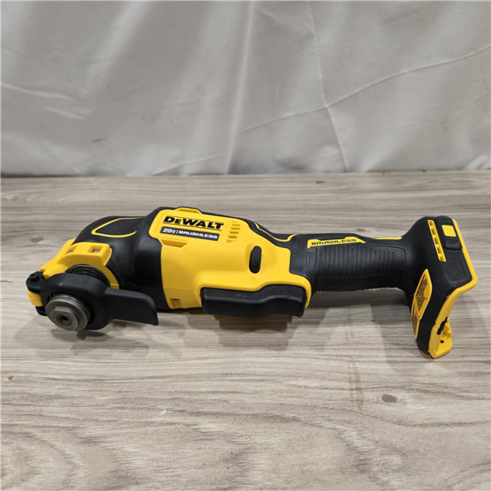 AS-IS DEWALT ATOMIC 20V MAX Cordless Oscillating Multi Tool (Tool Only)