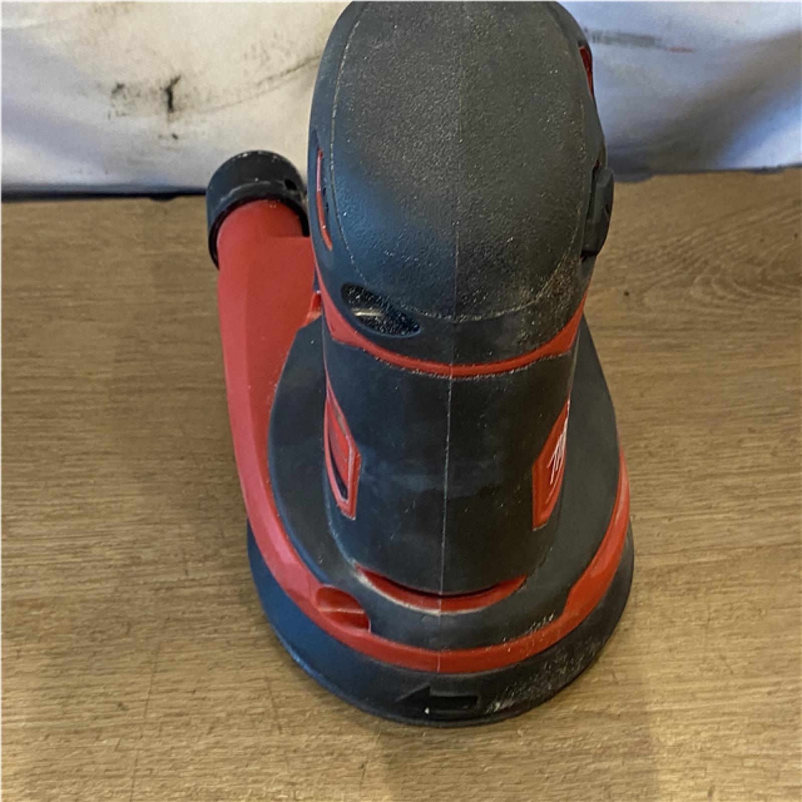 AS-IS Milwaukee 18V Lithium-Ion Cordless 5 in. Random Orbit Sander (Tool-Only)